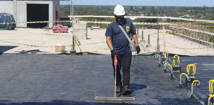 Testar a impermeabilização de obra em 40 minutos