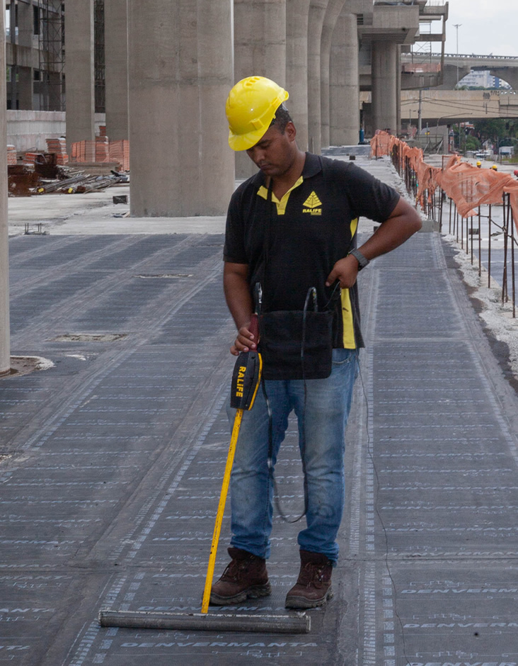 Fornecedora de Serviços de teste de manta asfáltica na construção civil