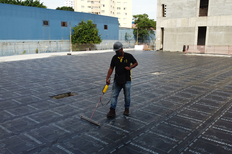 Empresa que faz teste eletrostático e fornece laudo de estanqueidade